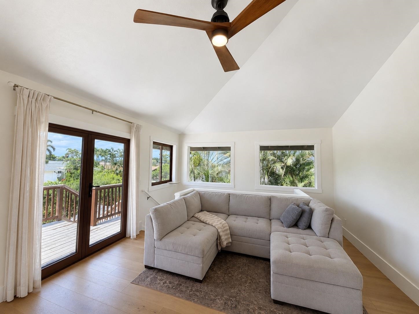 277 Keonekai Rd Property Photo 7