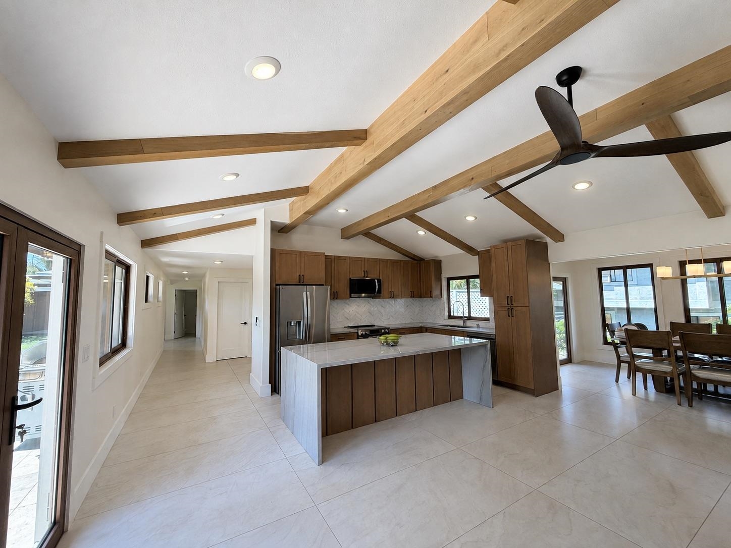 277 Keonekai Rd Property Photo 11