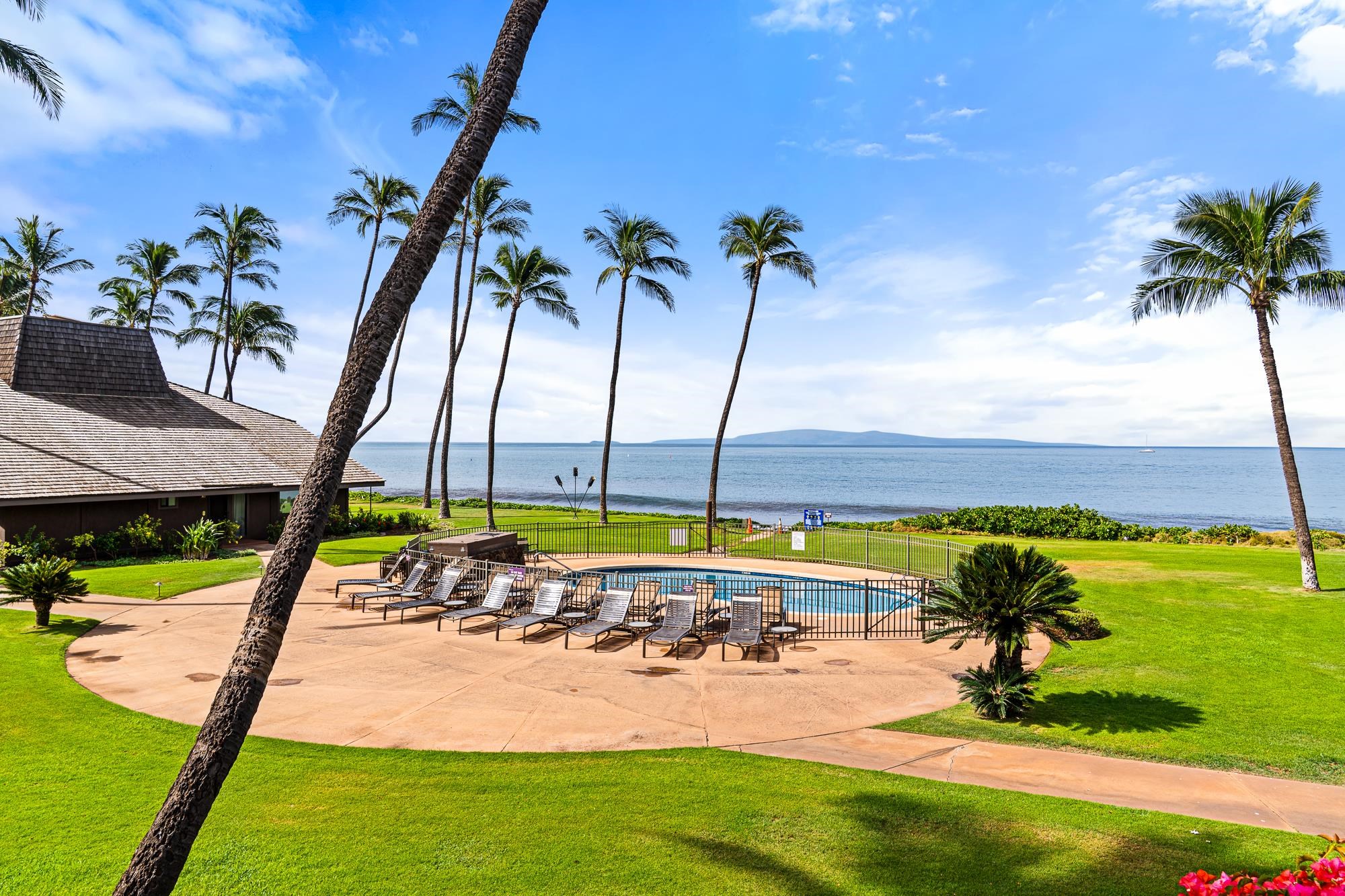 12 S Kihei Rd Property Photo 2