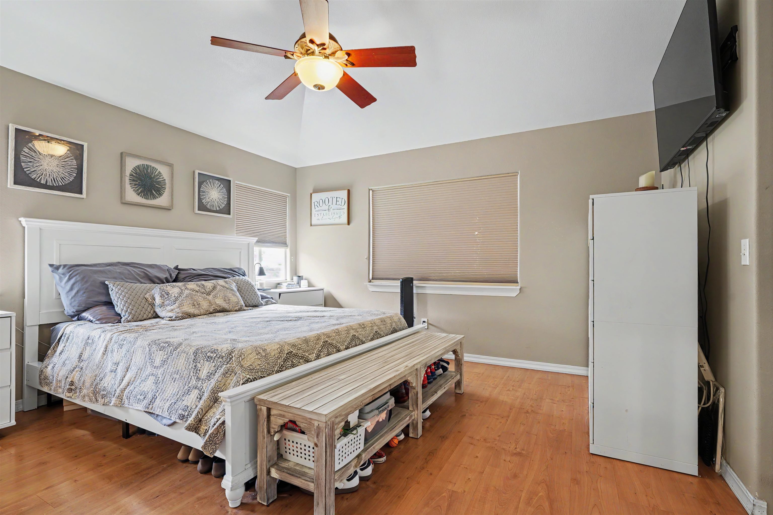 31 Inoa Po Pl Property Photo 6