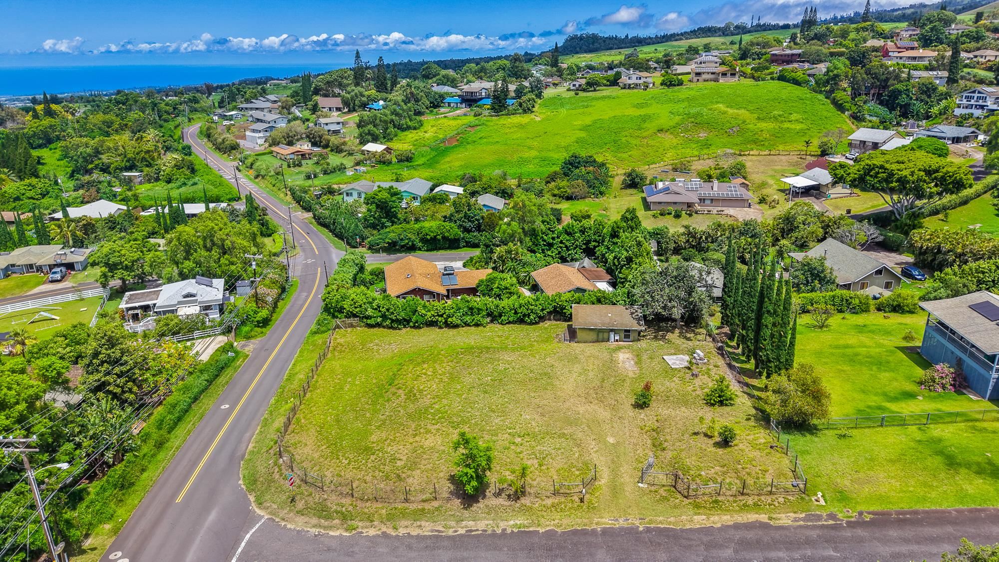 11 Akea Pl Property Photo 12