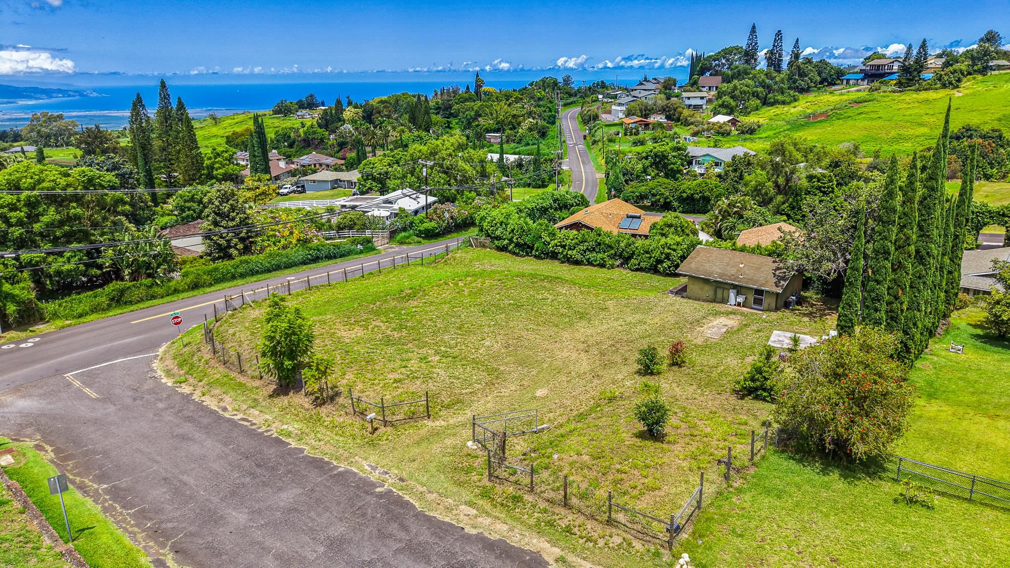 11 Akea Pl Property Photo 14