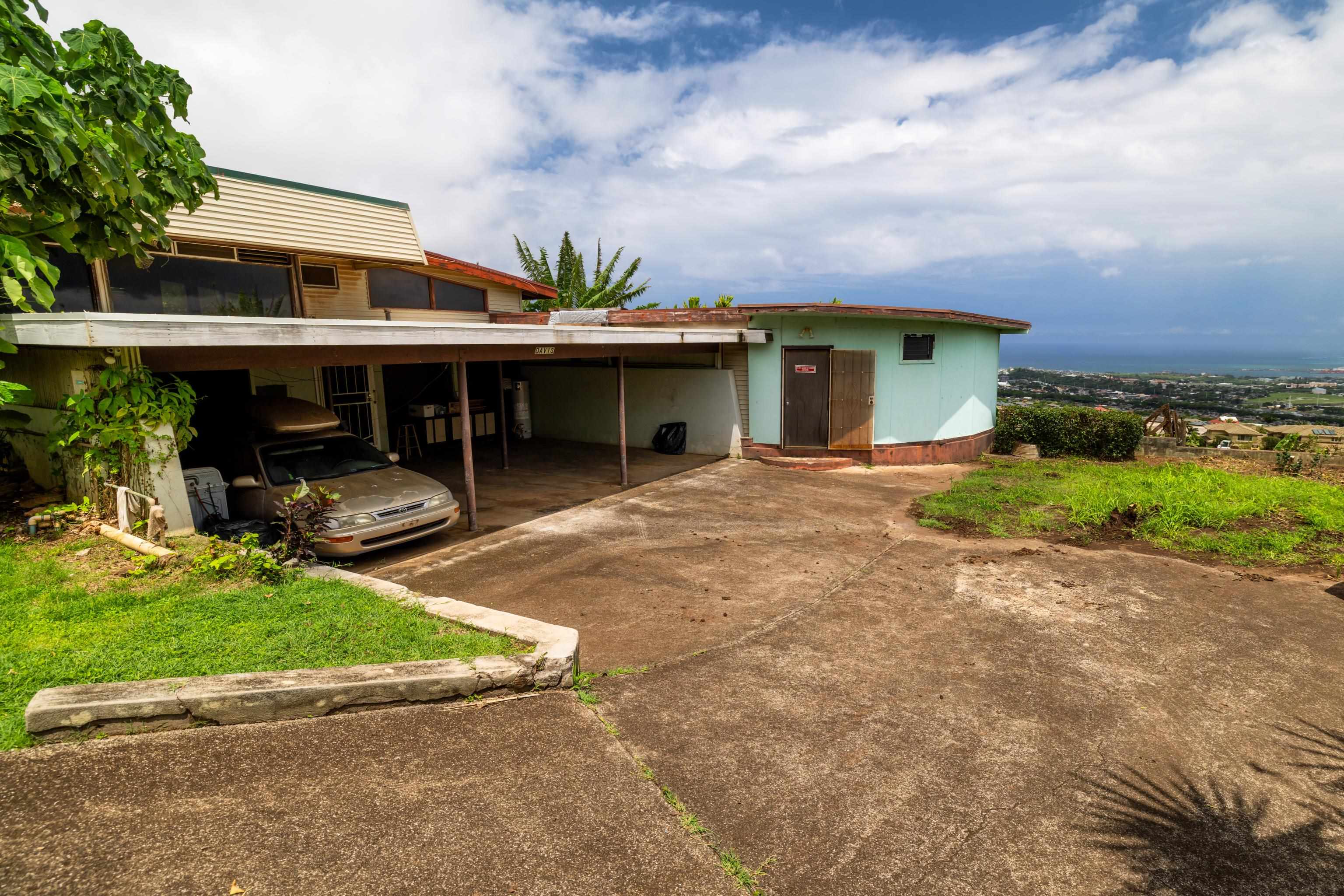 401 Palani Pl Property Photo 8