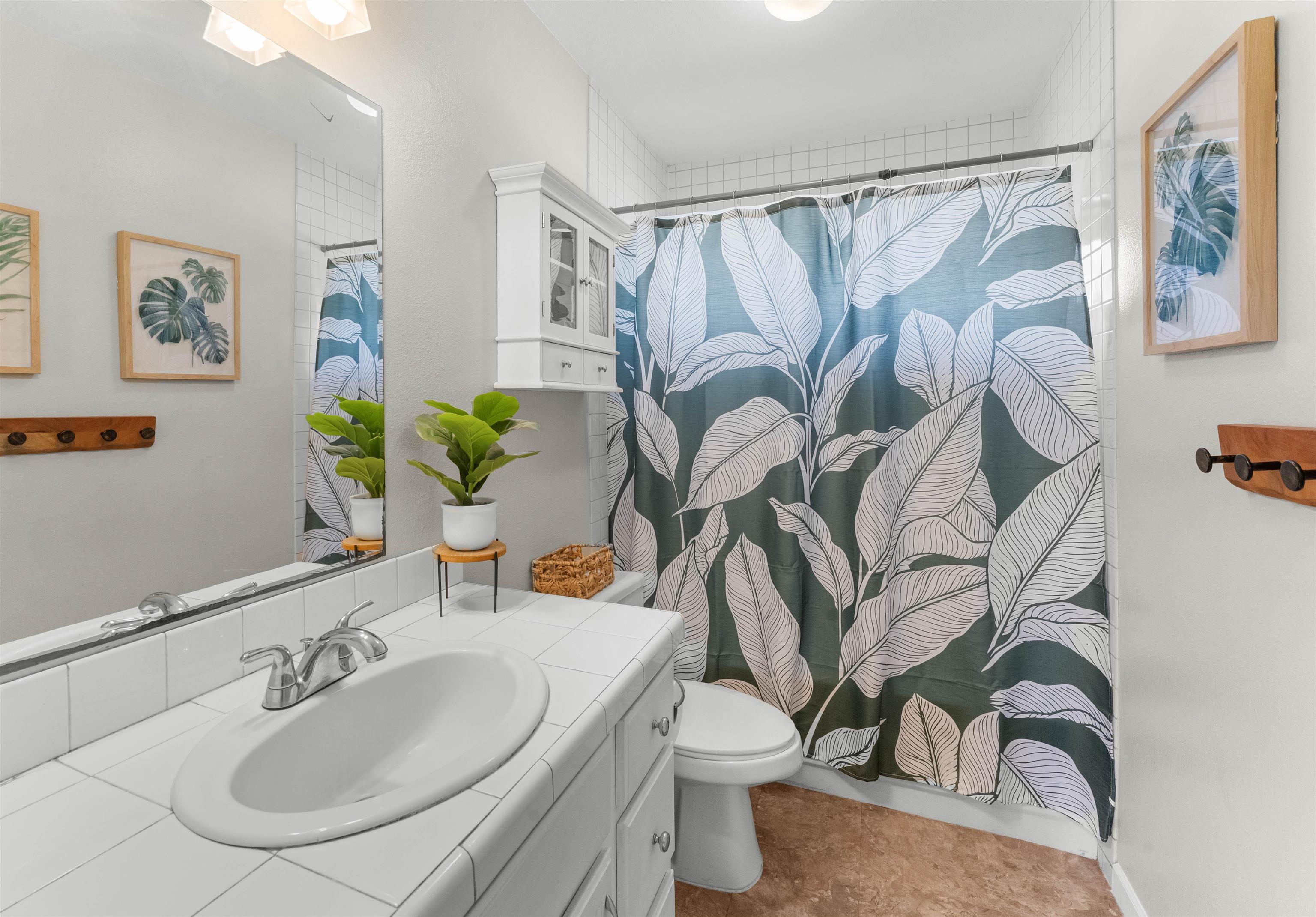2556 Omiko Pl Property Photo 9