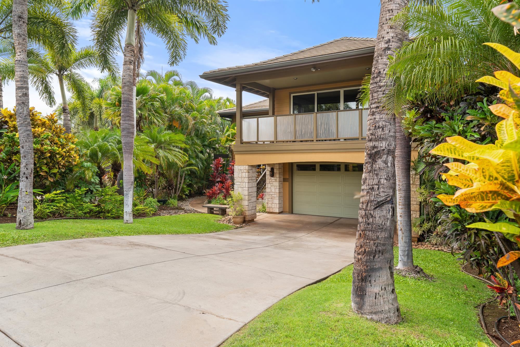 18 Hoohale St Property Photo 6