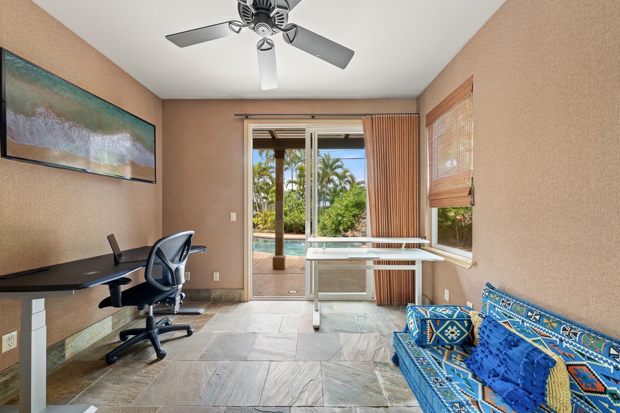 18 Hoohale St Property Photo 39