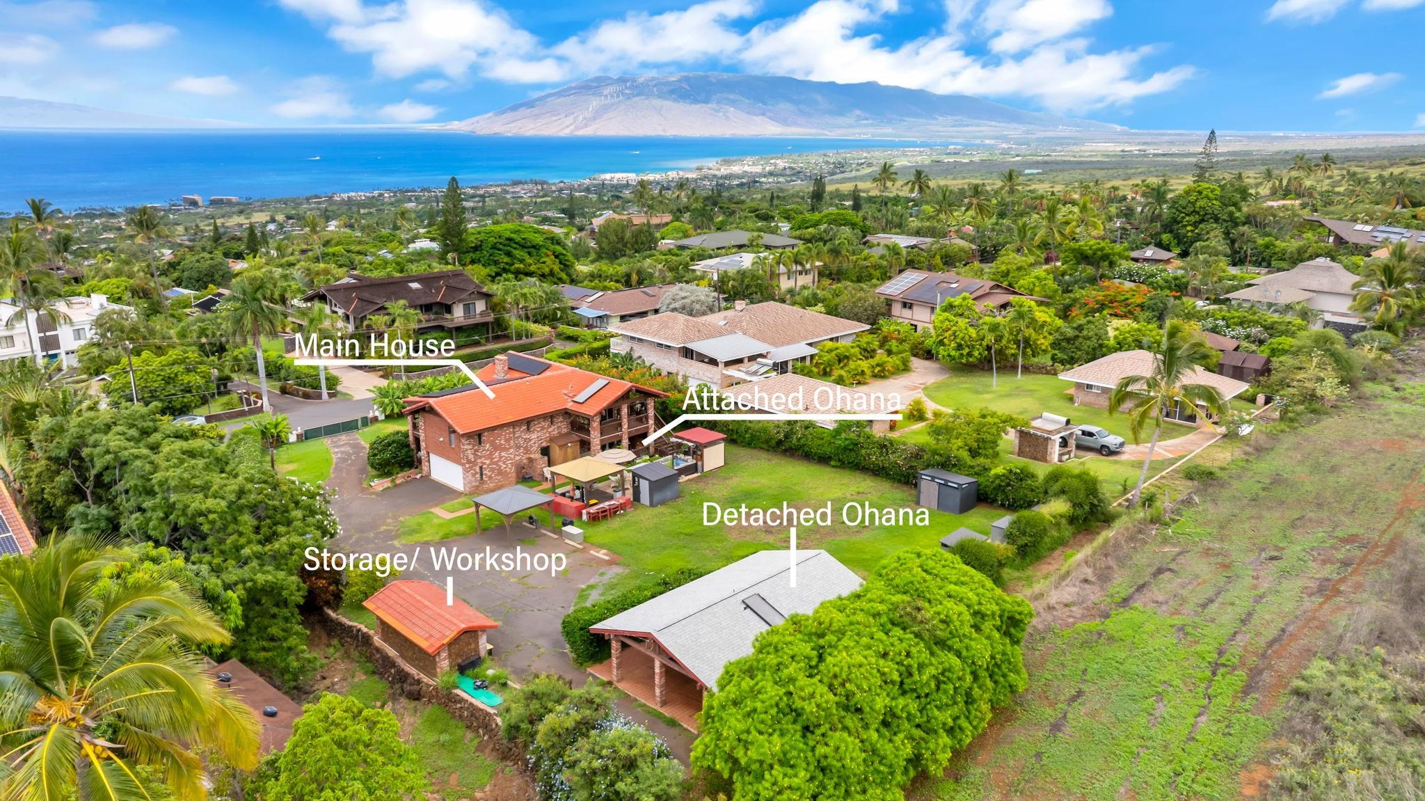 818 Kumulani Dr Property Photo 3