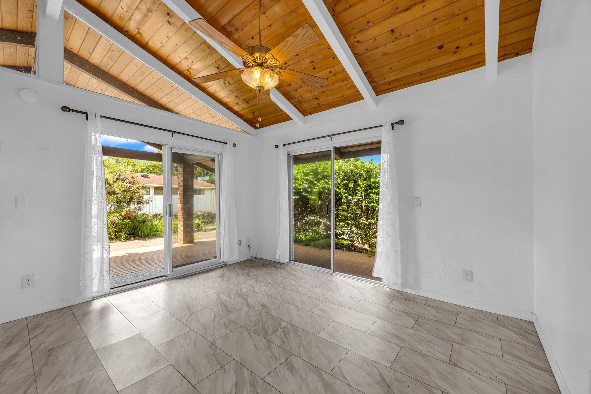 818 Kumulani Dr Property Photo 38