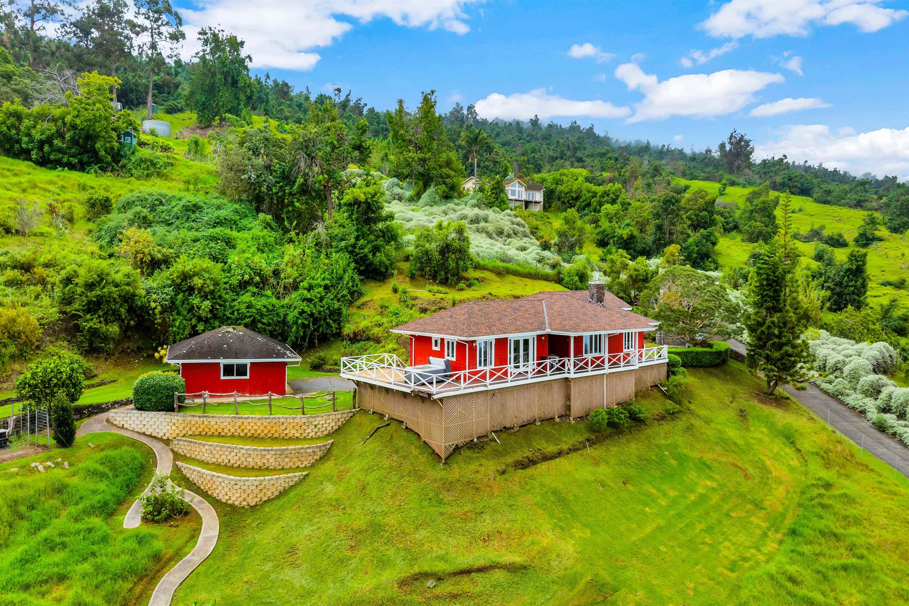 1587 Polipoli Rd
