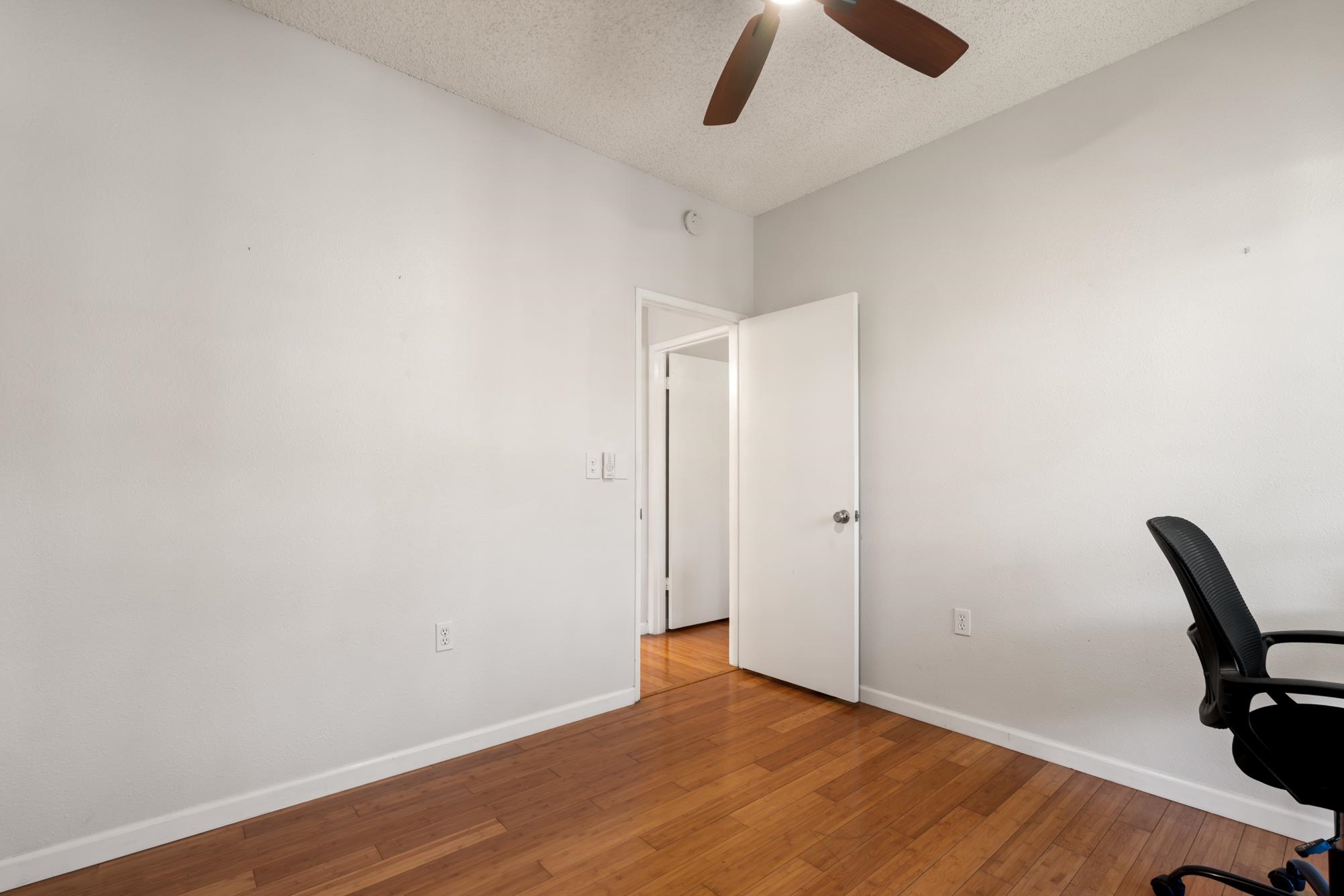 160 Keonekai Rd Property Photo 10