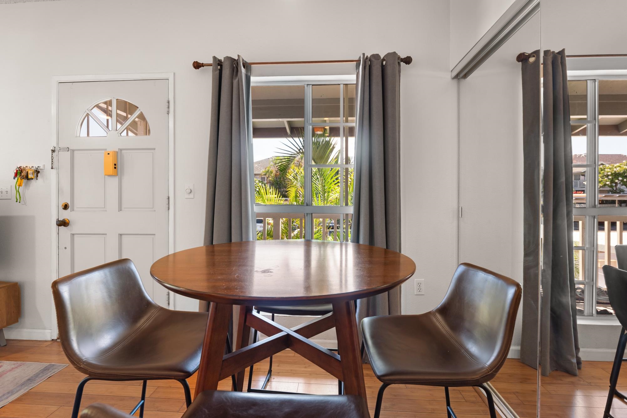 160 Keonekai Rd Property Photo 11