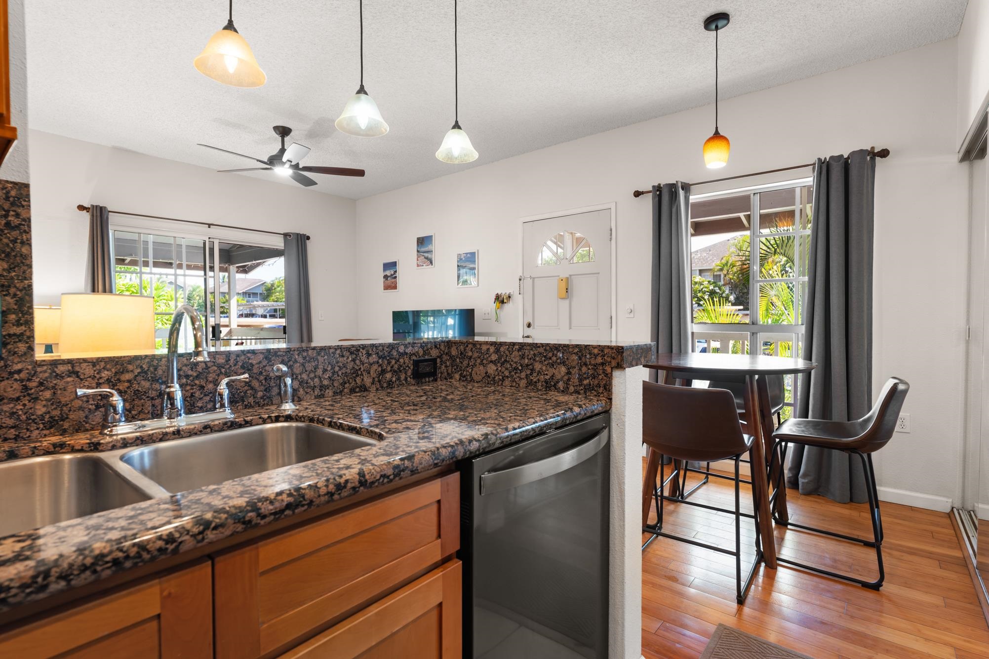 160 Keonekai Rd Property Photo 25