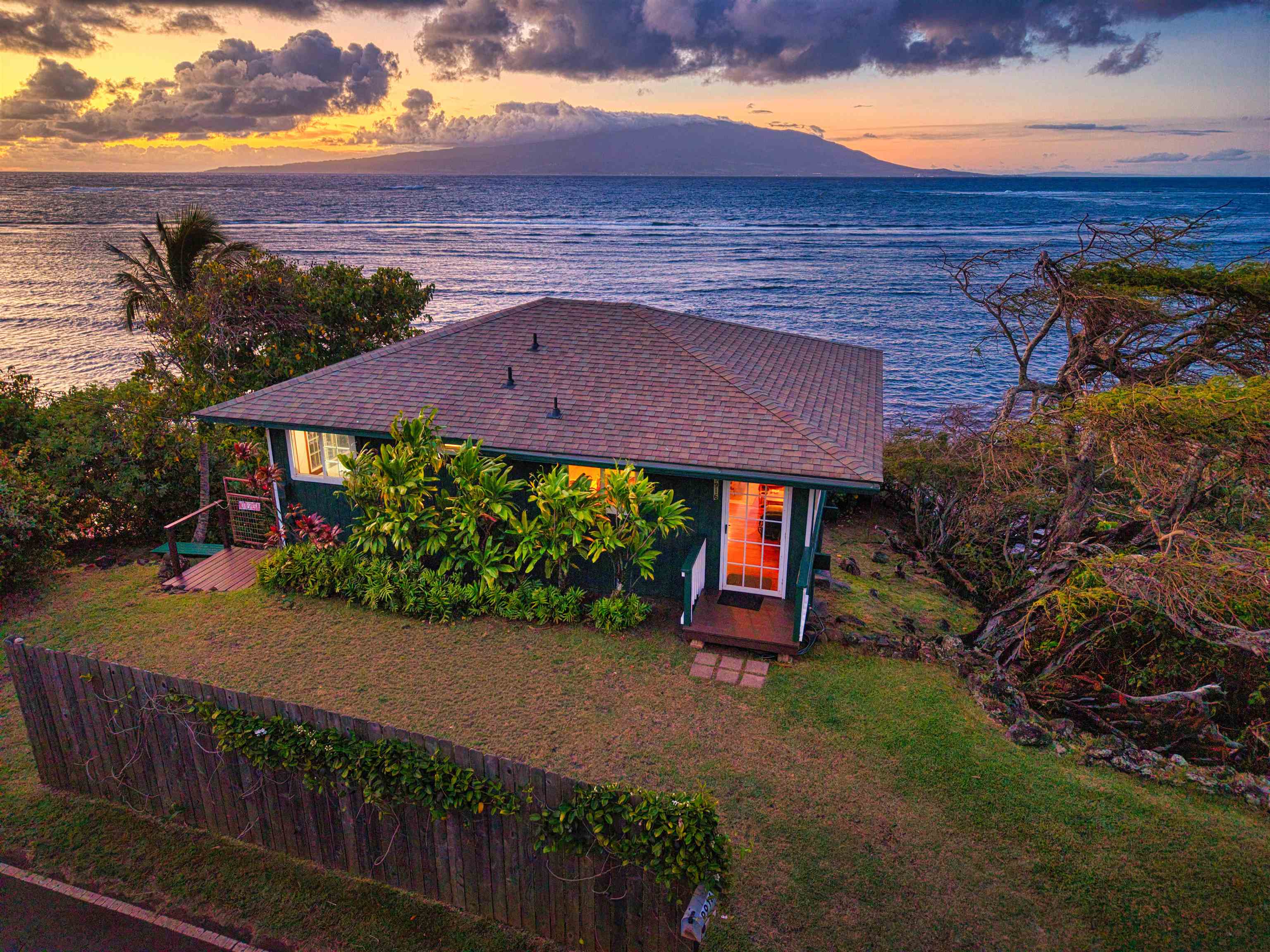 9916 Kamehameha V Hwy Property Photo 1