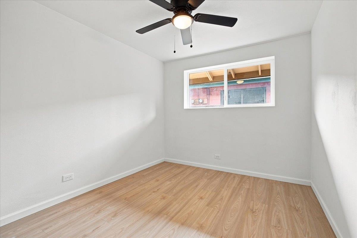 576 S Papa Ave Property Photo 12