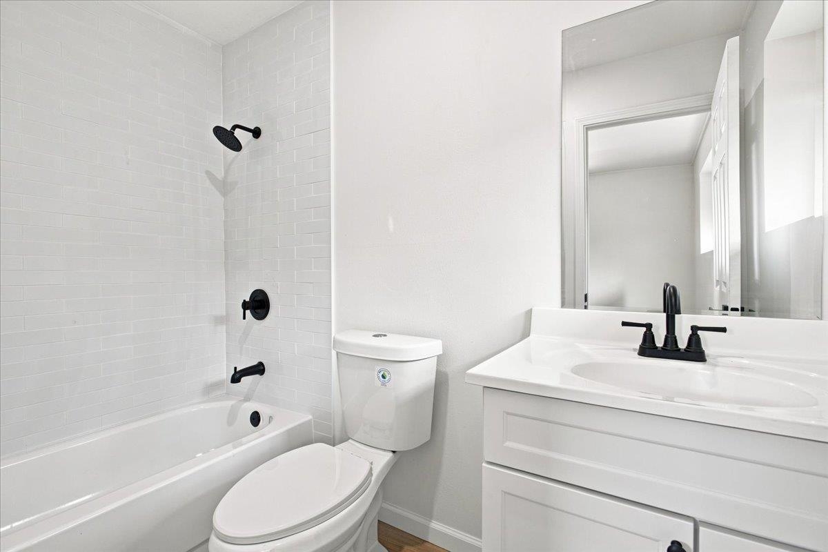 576 S Papa Ave Property Photo 22