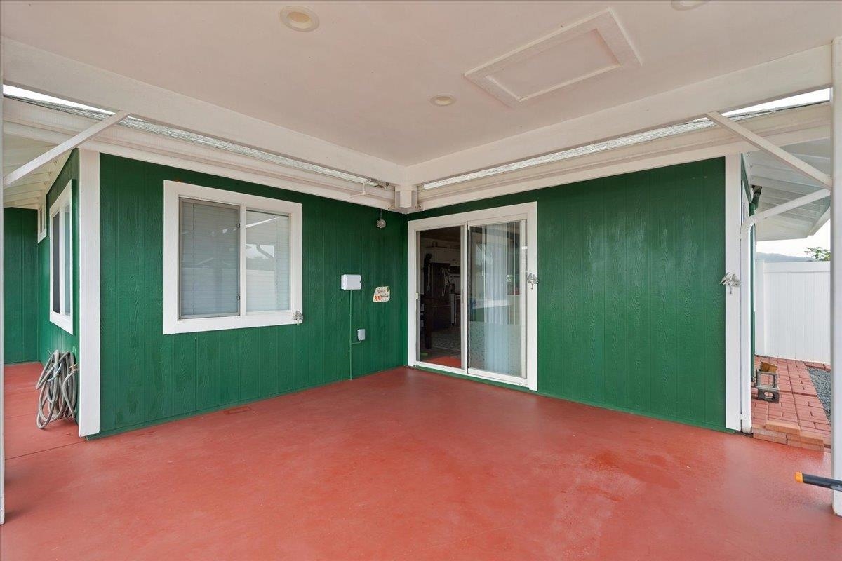34 Mauli Ola St Property Photo 13