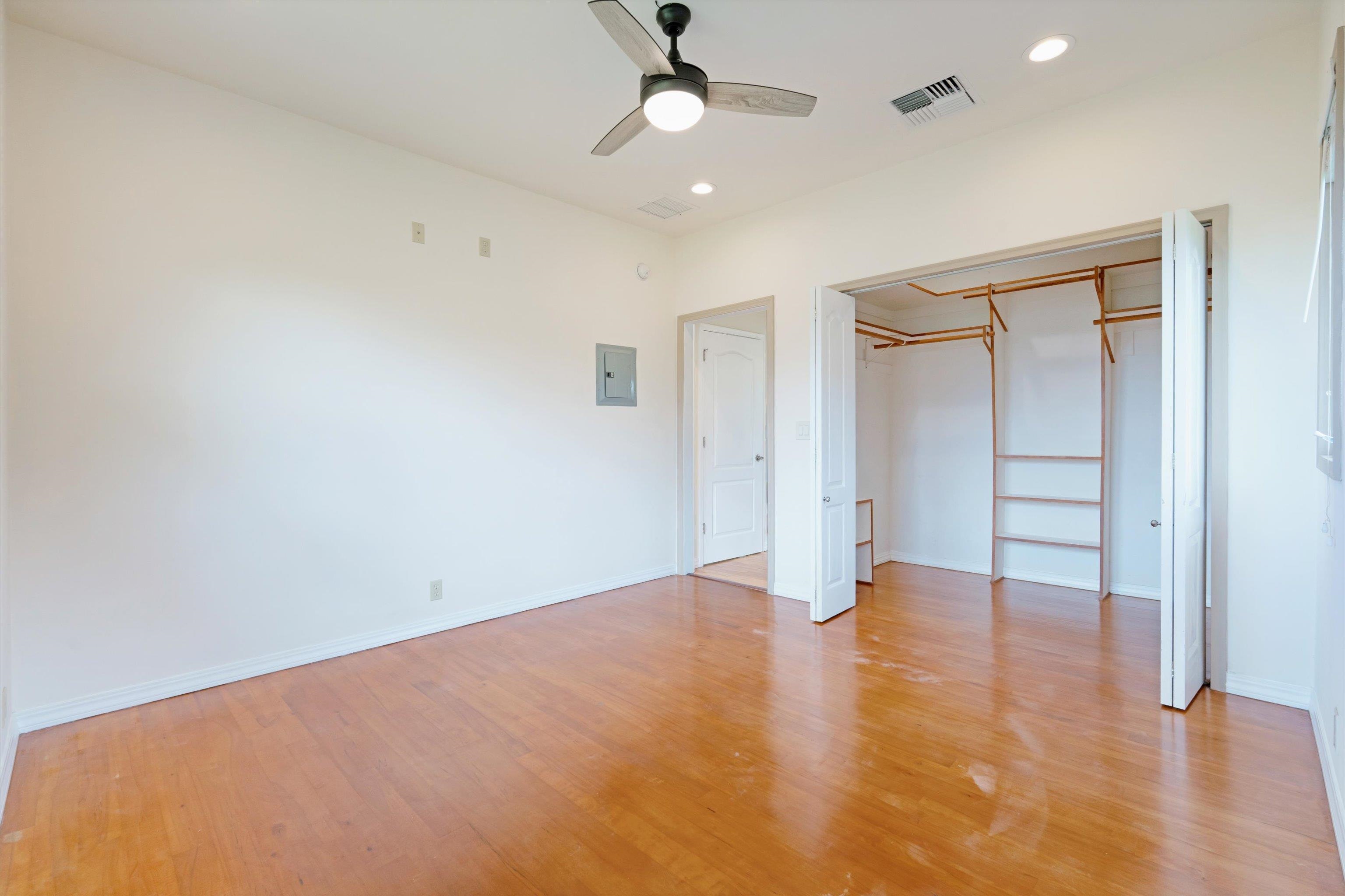 32 W Kapueone Pl Property Photo 25