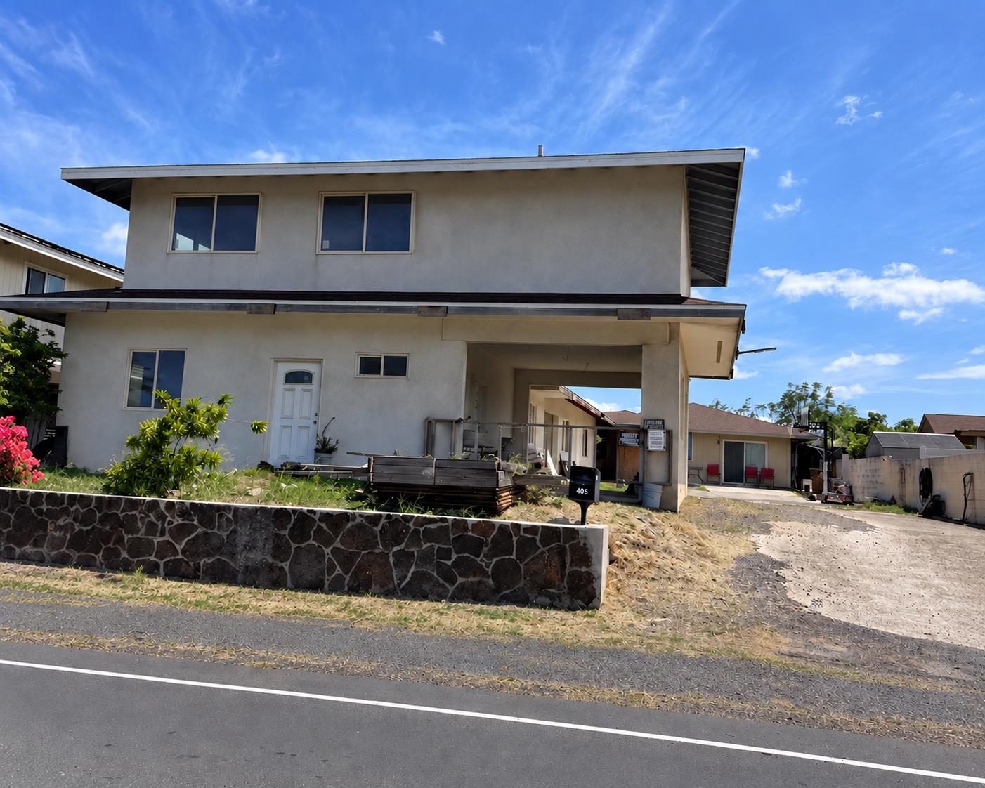405 One St Property Photo 12