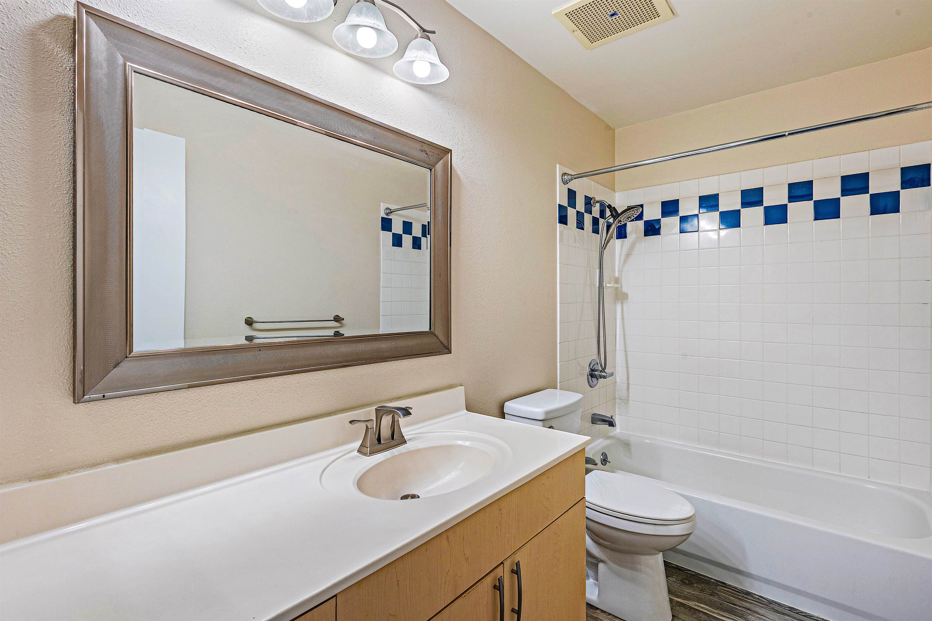 10 Polohina Ln Property Photo 14