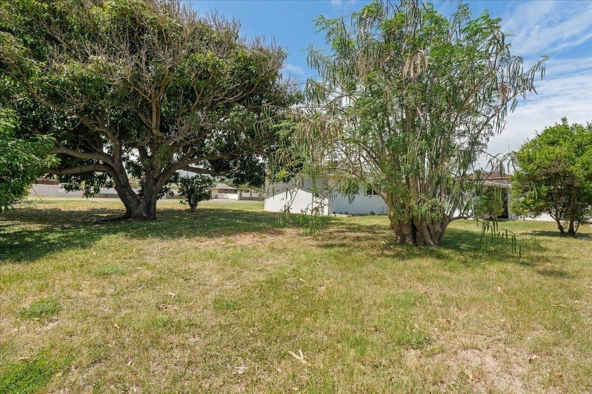 461 Lono Ave Property Photo 21
