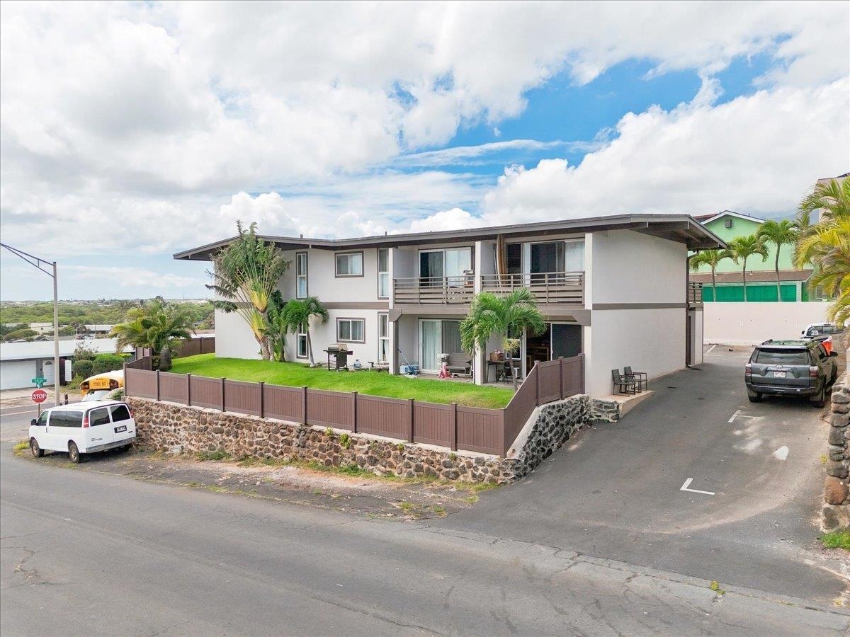 1683 Nana St Property Photo 2