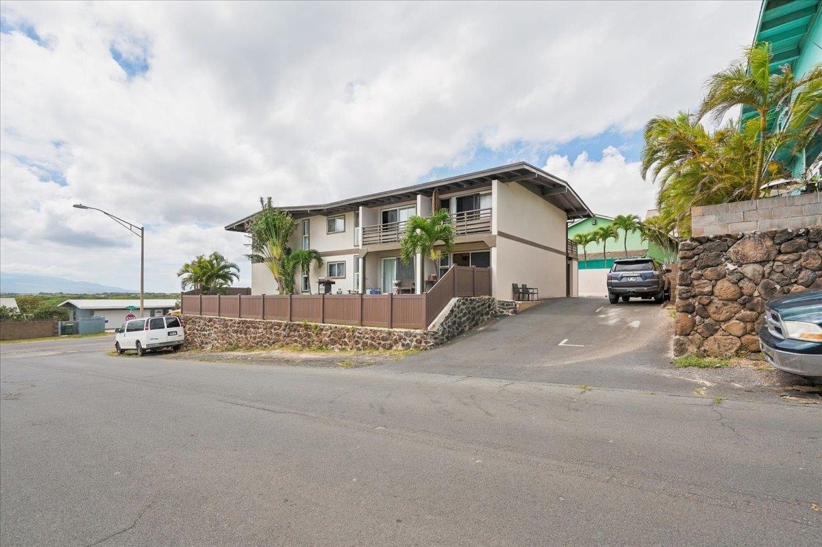 1683 Nana St Property Photo 7