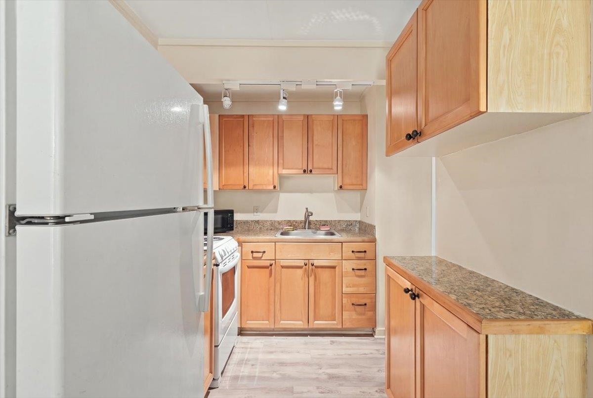 1683 Nana St Property Photo 16