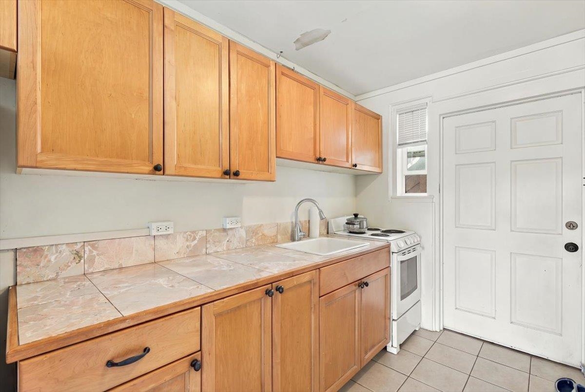 1683 Nana St Property Photo 33