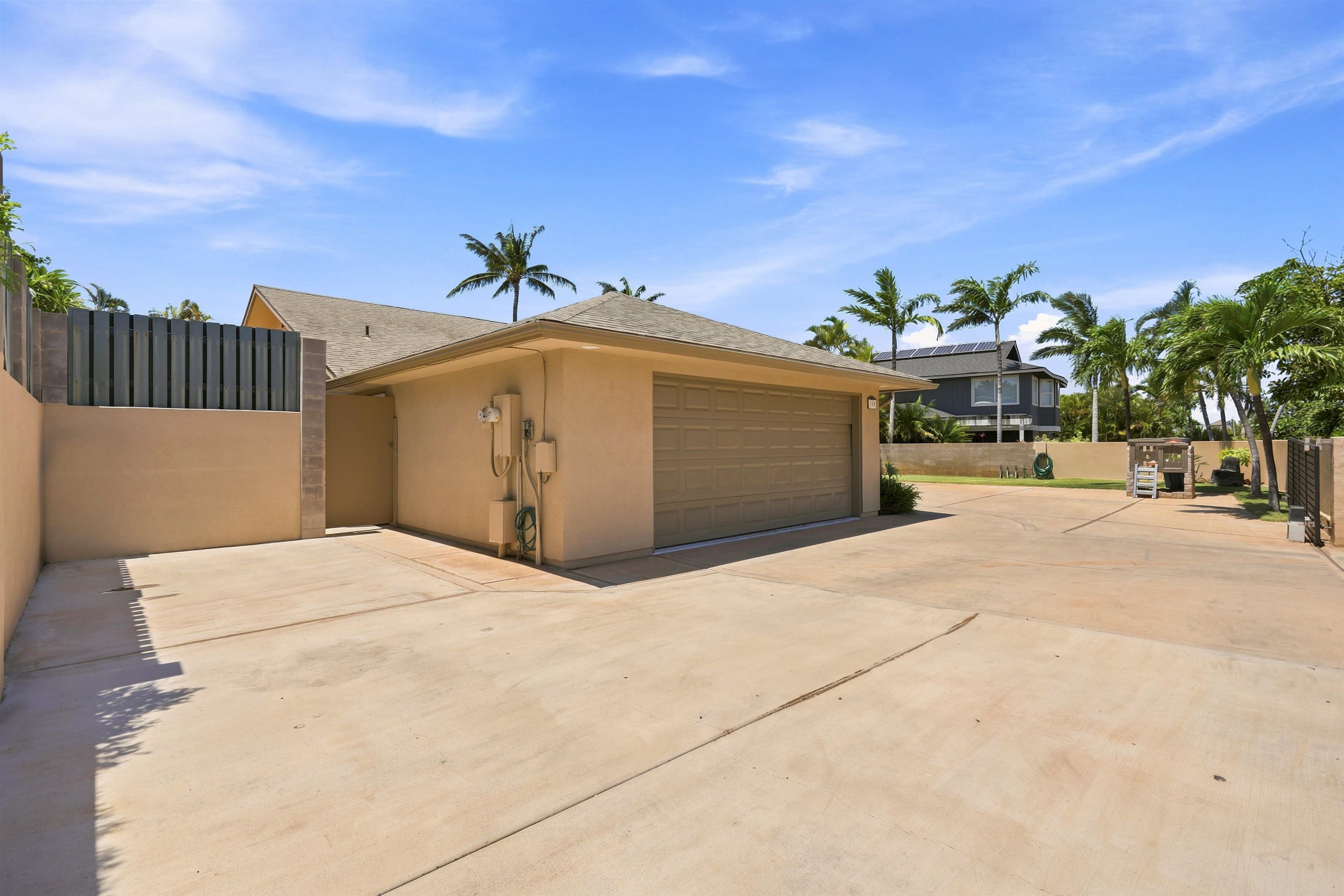 148 E Alulike St Property Photo 5