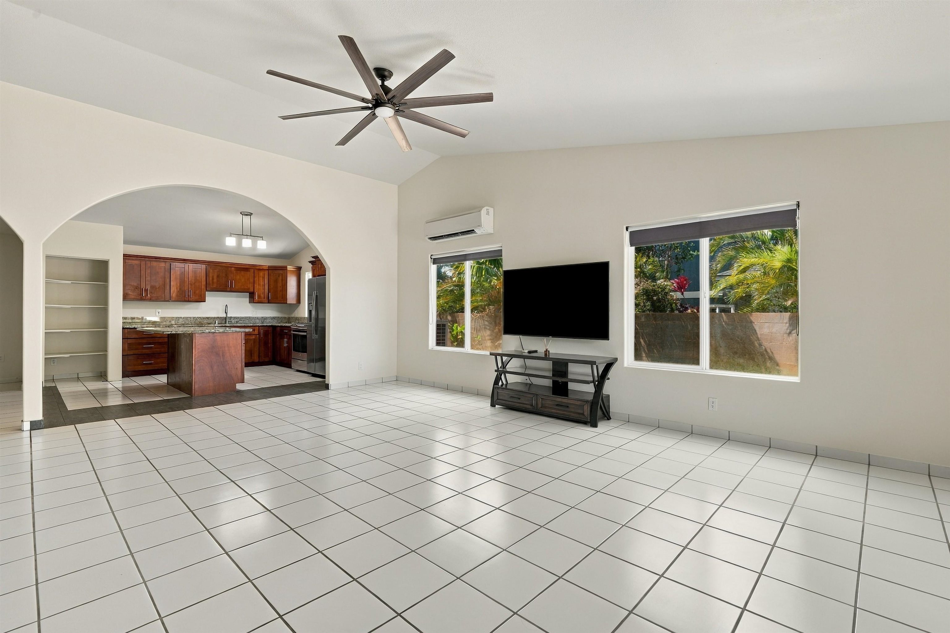 148 E Alulike St Property Photo 11