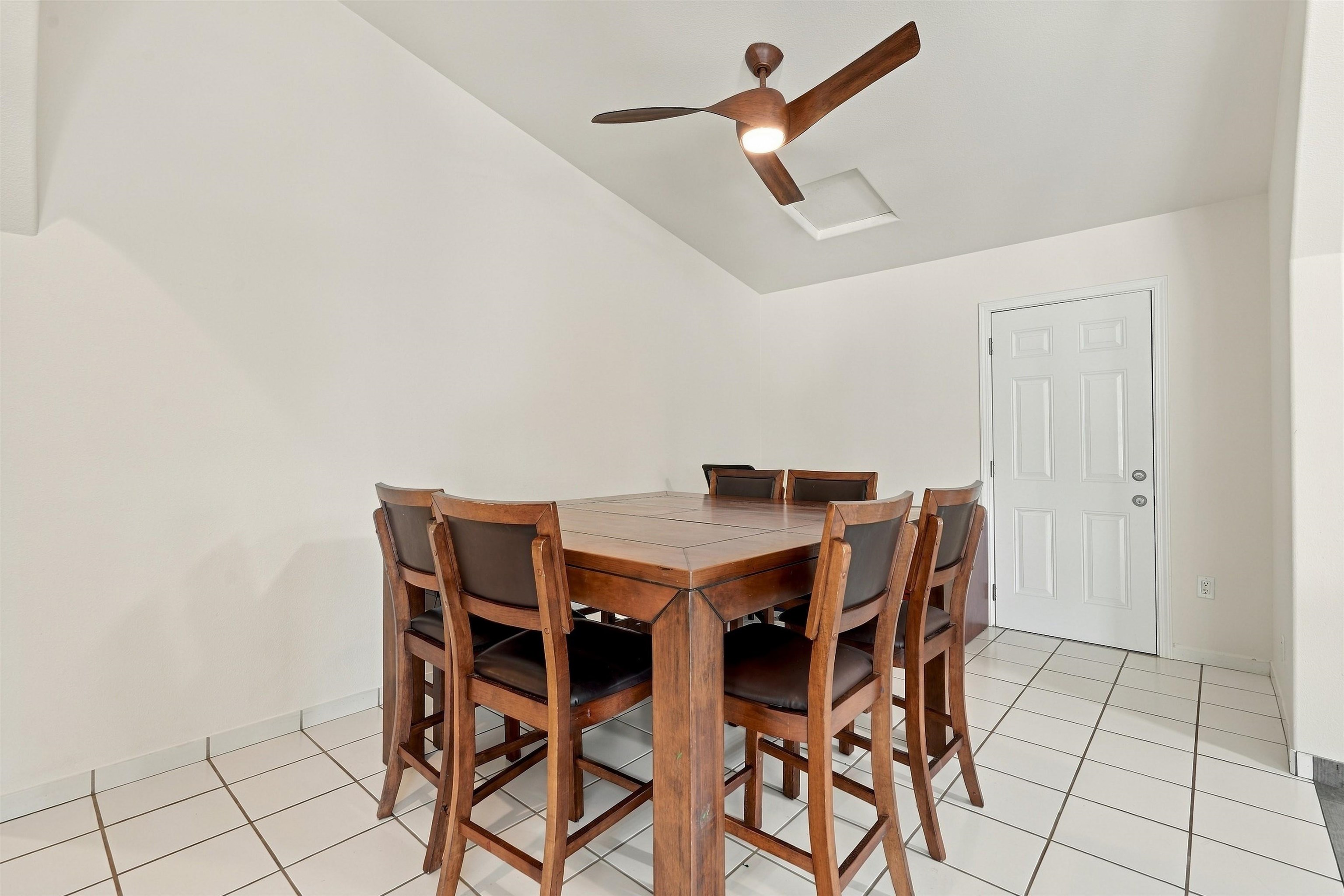 148 E Alulike St Property Photo 17