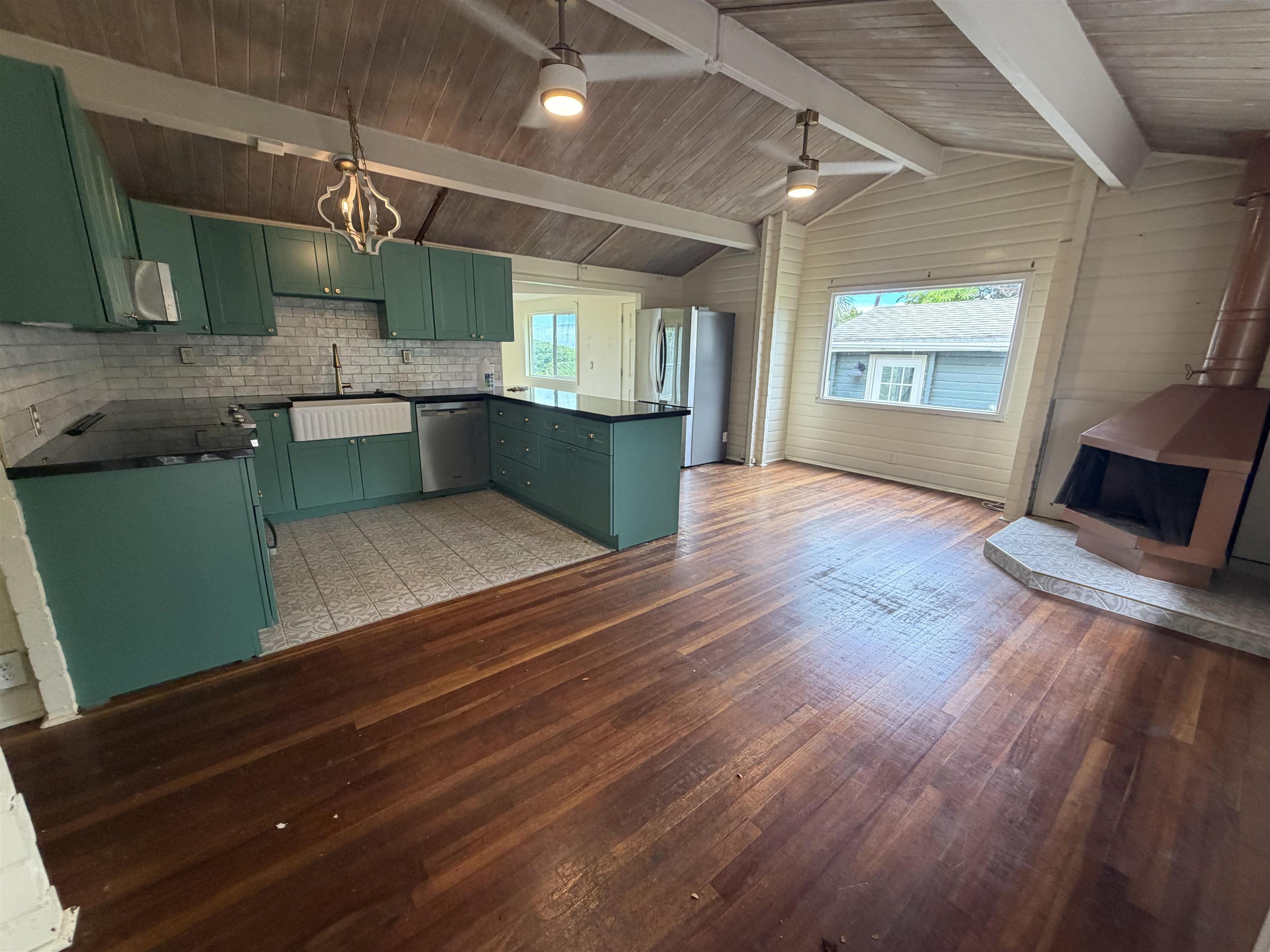 140 Kahala Pl Property Photo 17