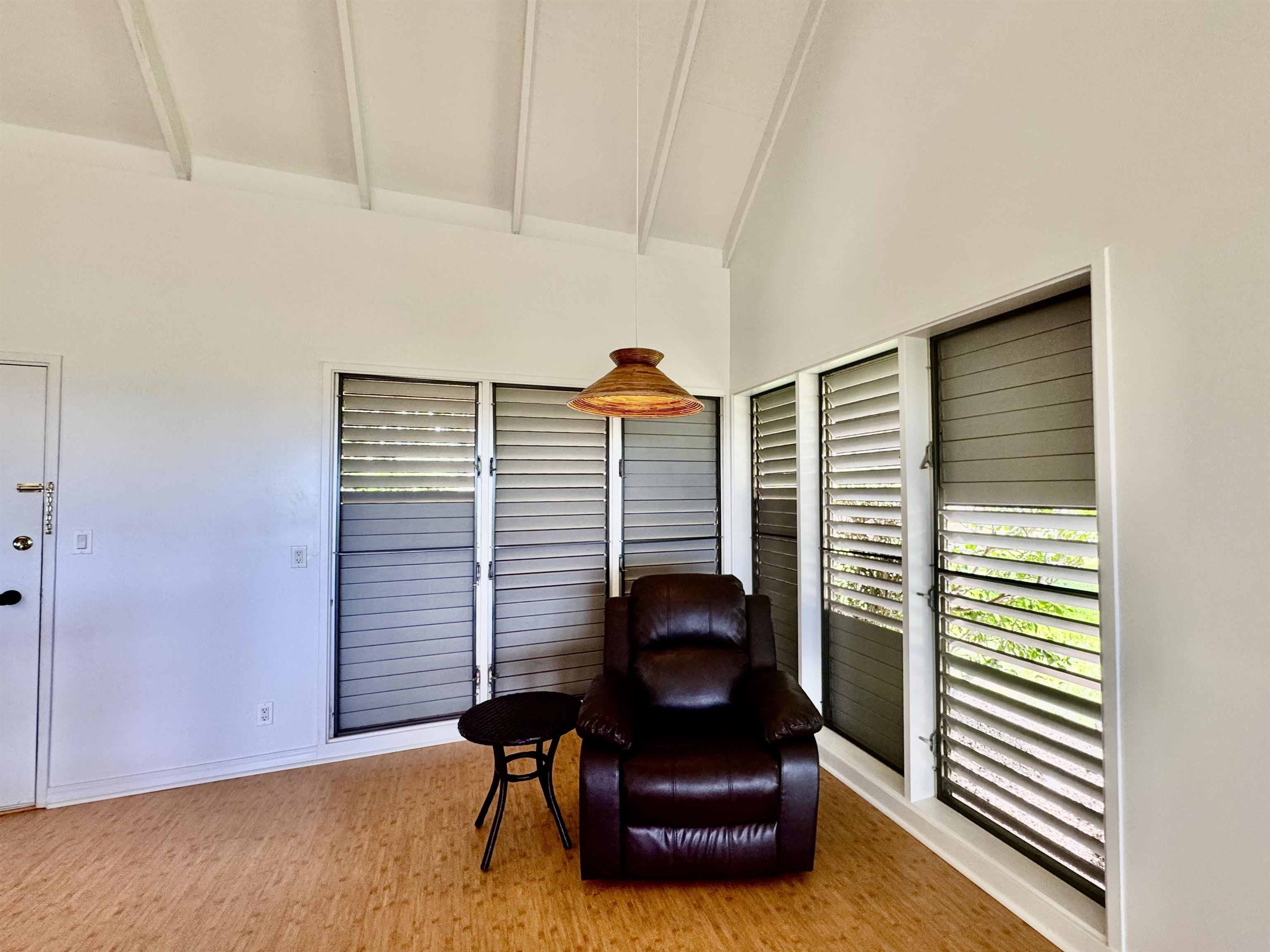 255 Kepuhi Pl Property Photo 12
