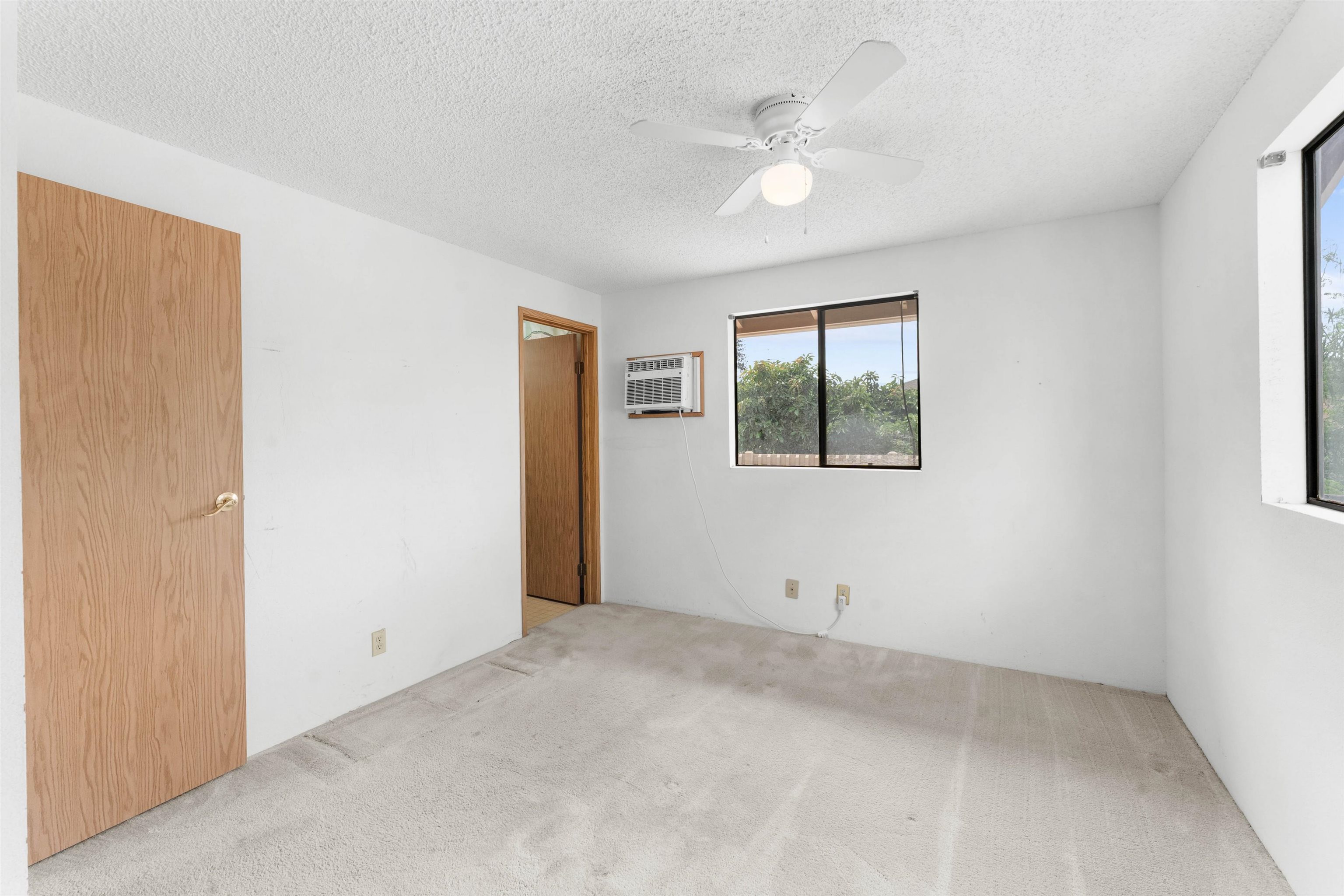 468 Kaiwahine St Property Photo 10