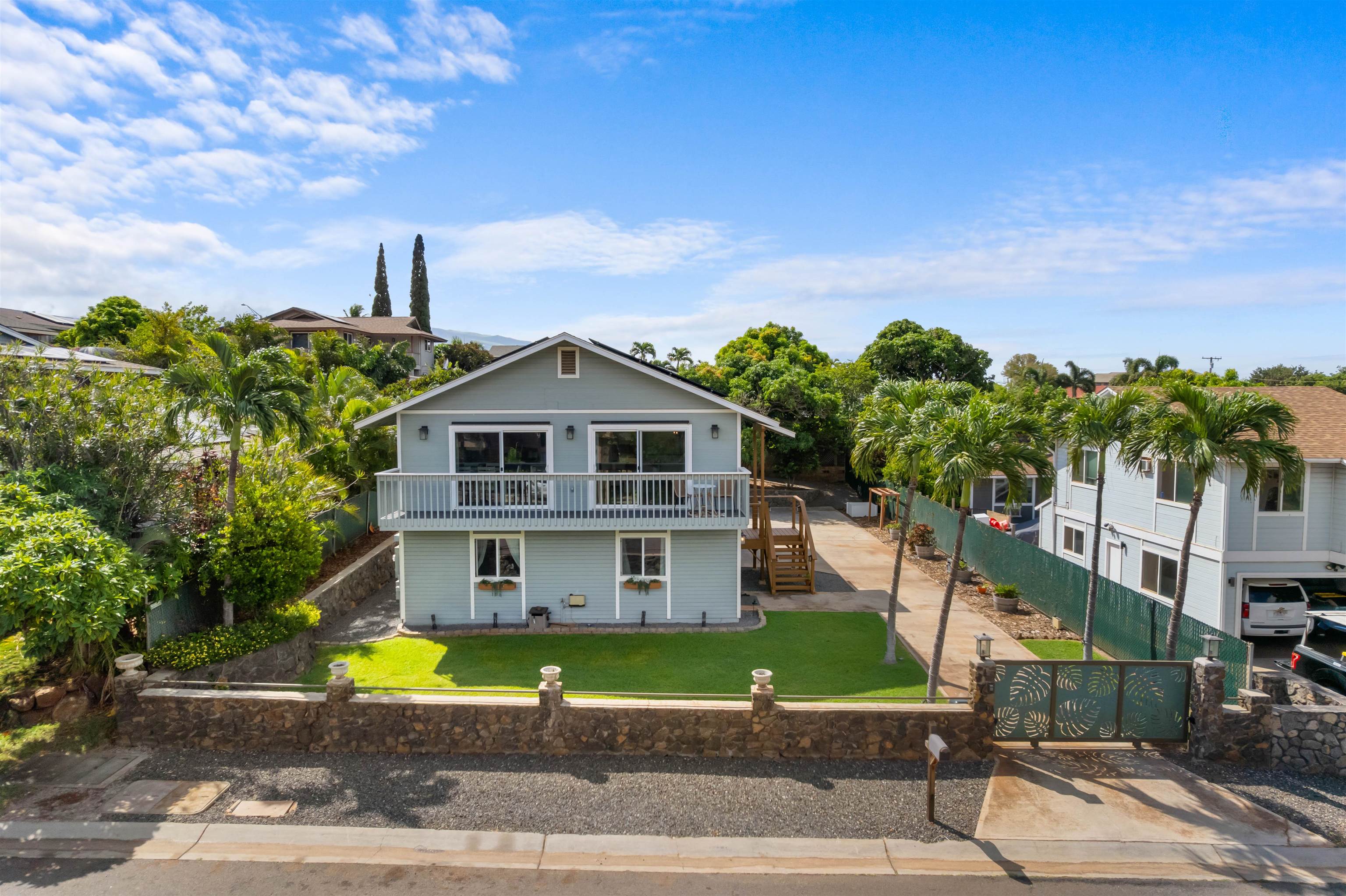 120 Pauloa Pl Property Photo 3