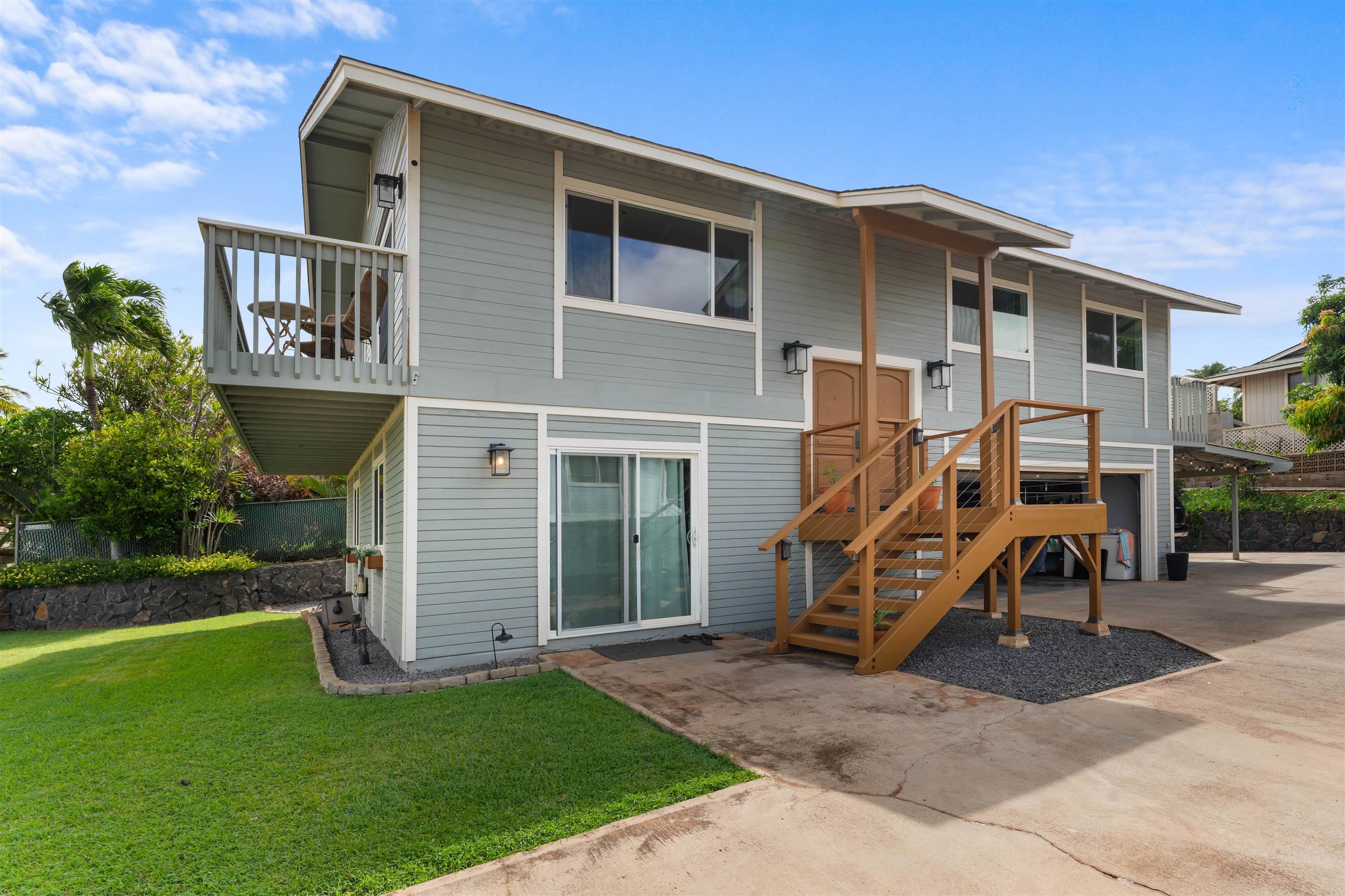 120 Pauloa Pl Property Photo 4