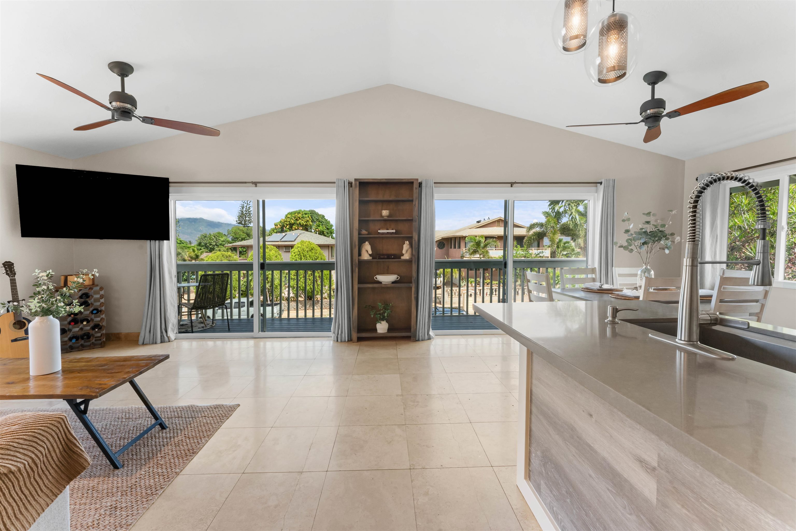 120 Pauloa Pl Property Photo 8
