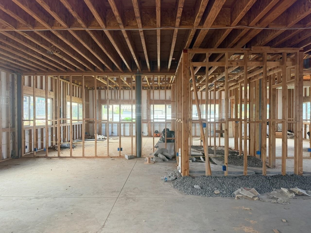 48 Paa St Property Photo 4