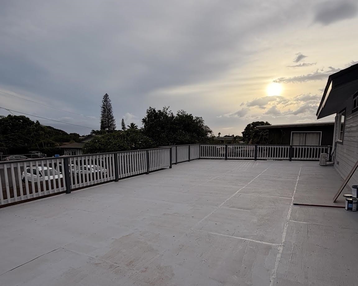 530 Kaiwahine St Property Photo 6