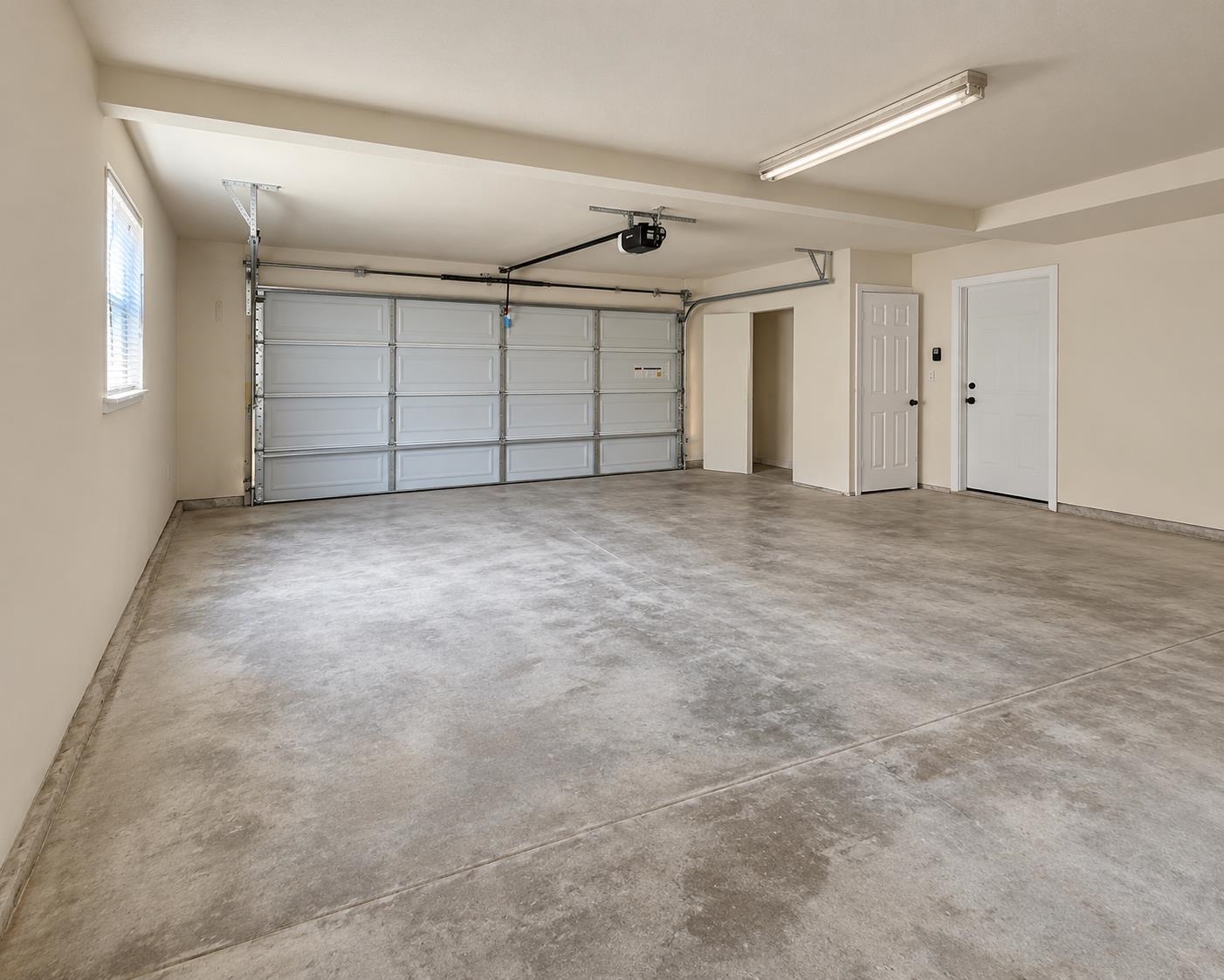 530 Kaiwahine St Property Photo 36