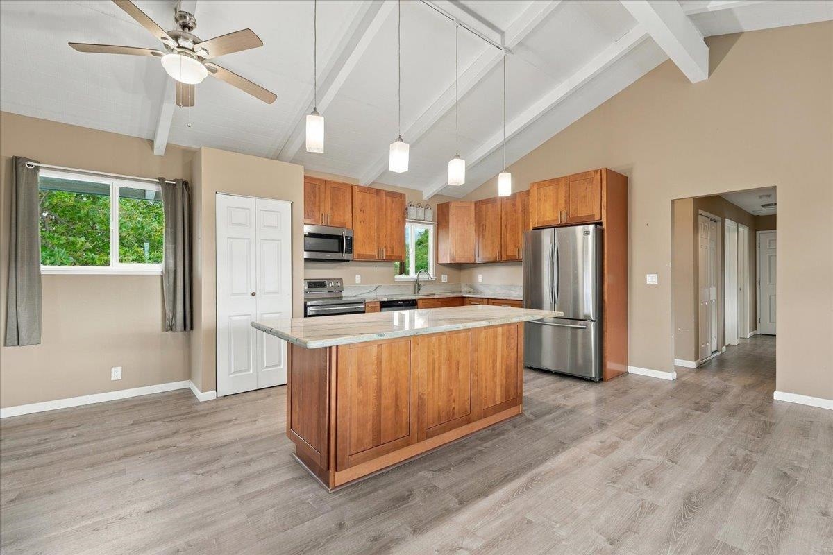328 Kaomi Pl Property Photo 4