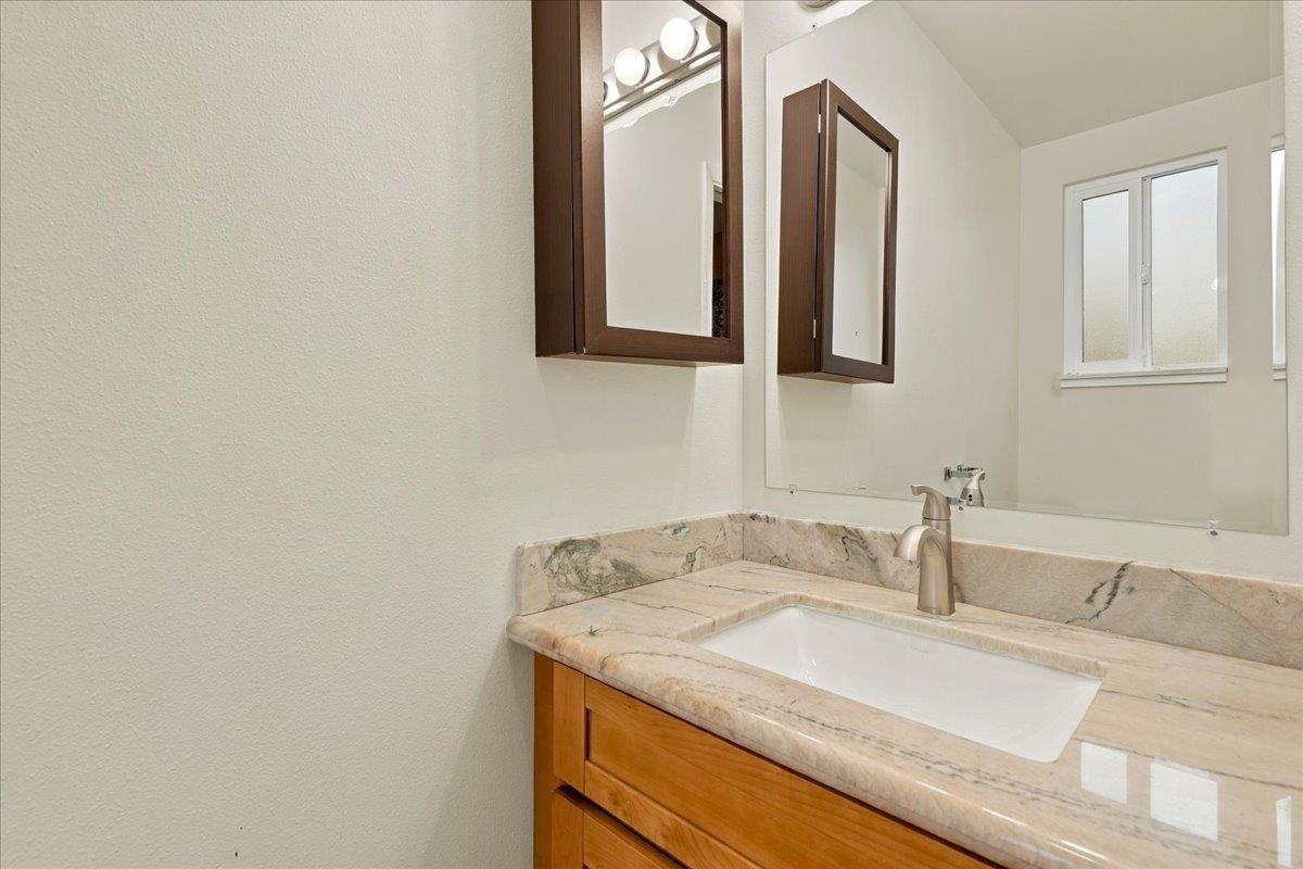 328 Kaomi Pl Property Photo 13