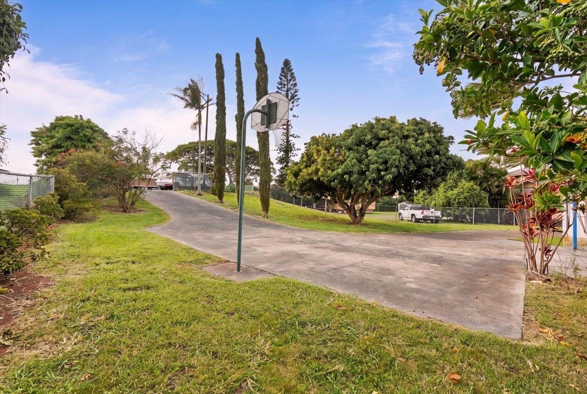 328 Kaomi Pl Property Photo 34