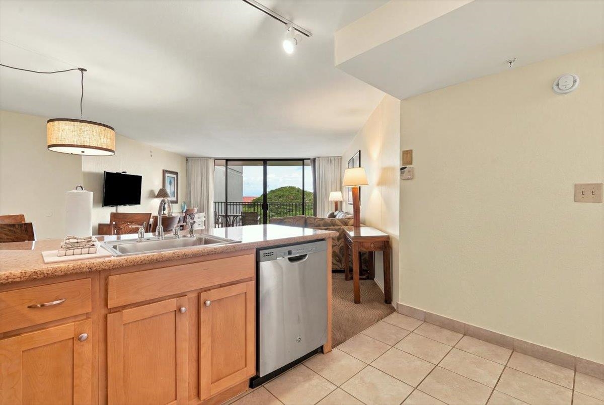3445 Lower Honoapiilani Rd Property Photo 4