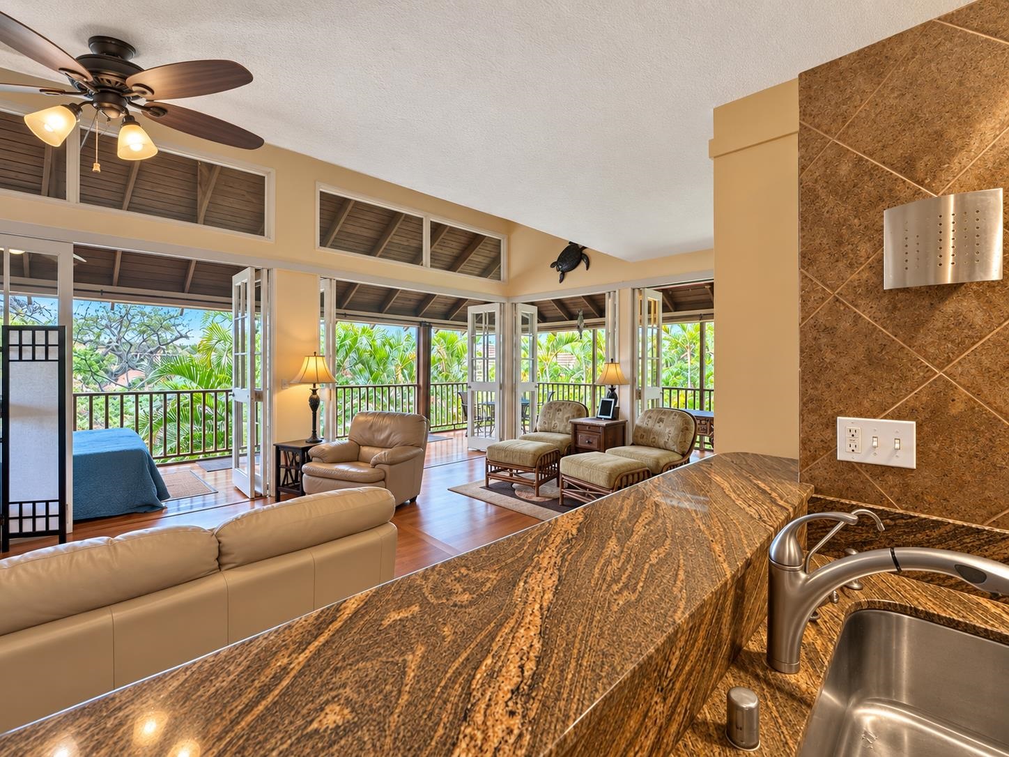 100 Lio Pl Property Photo 9