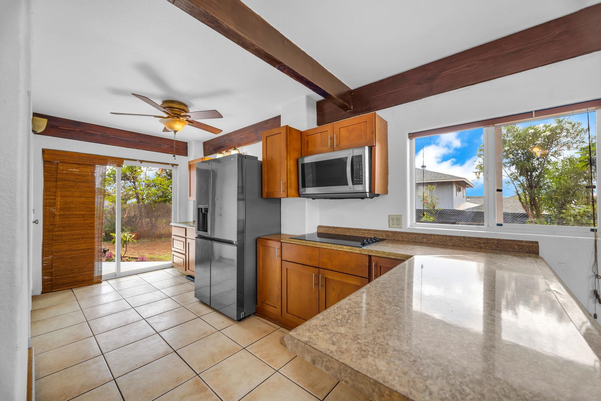356 Hoalike St Property Photo 16