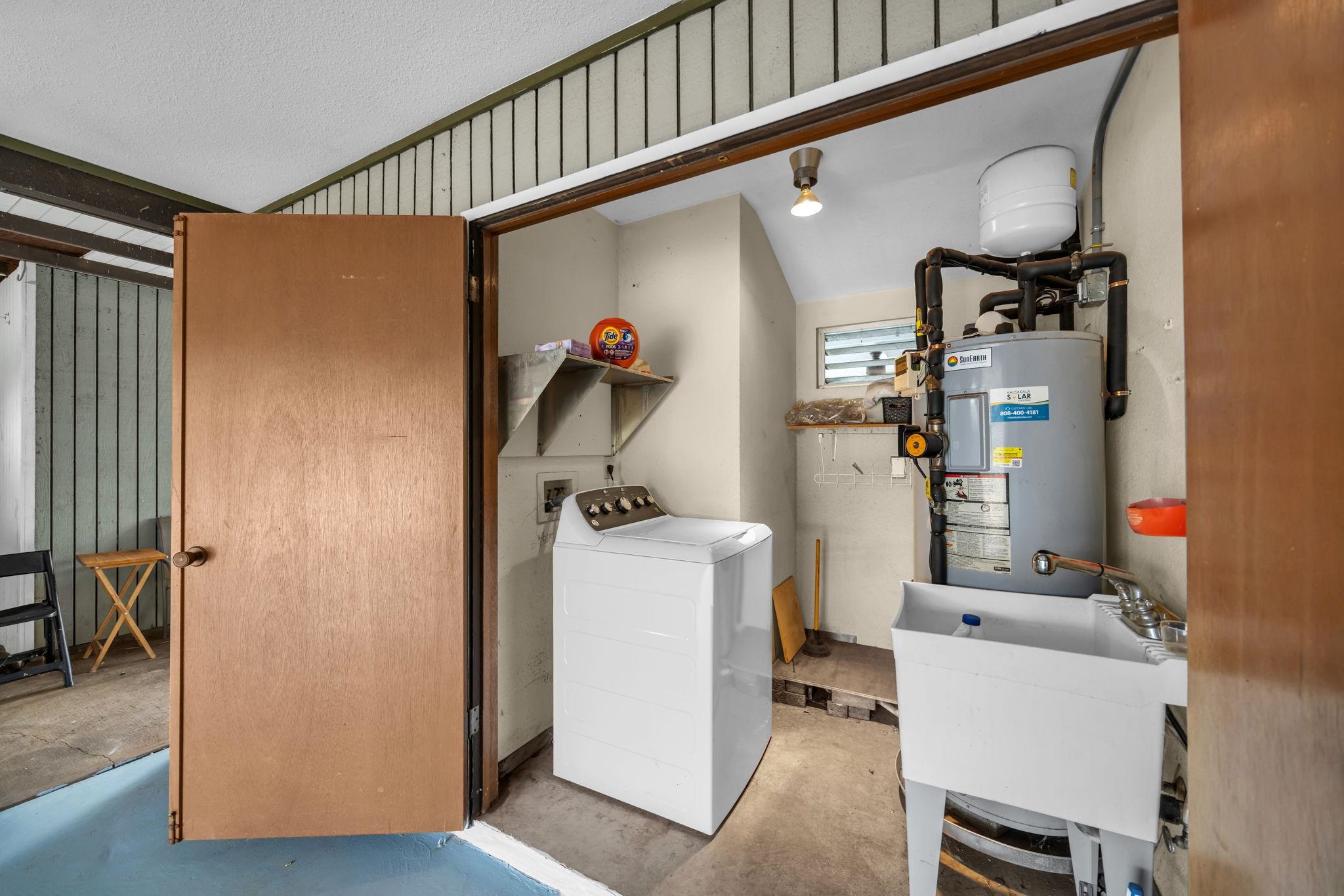 356 Hoalike St Property Photo 31