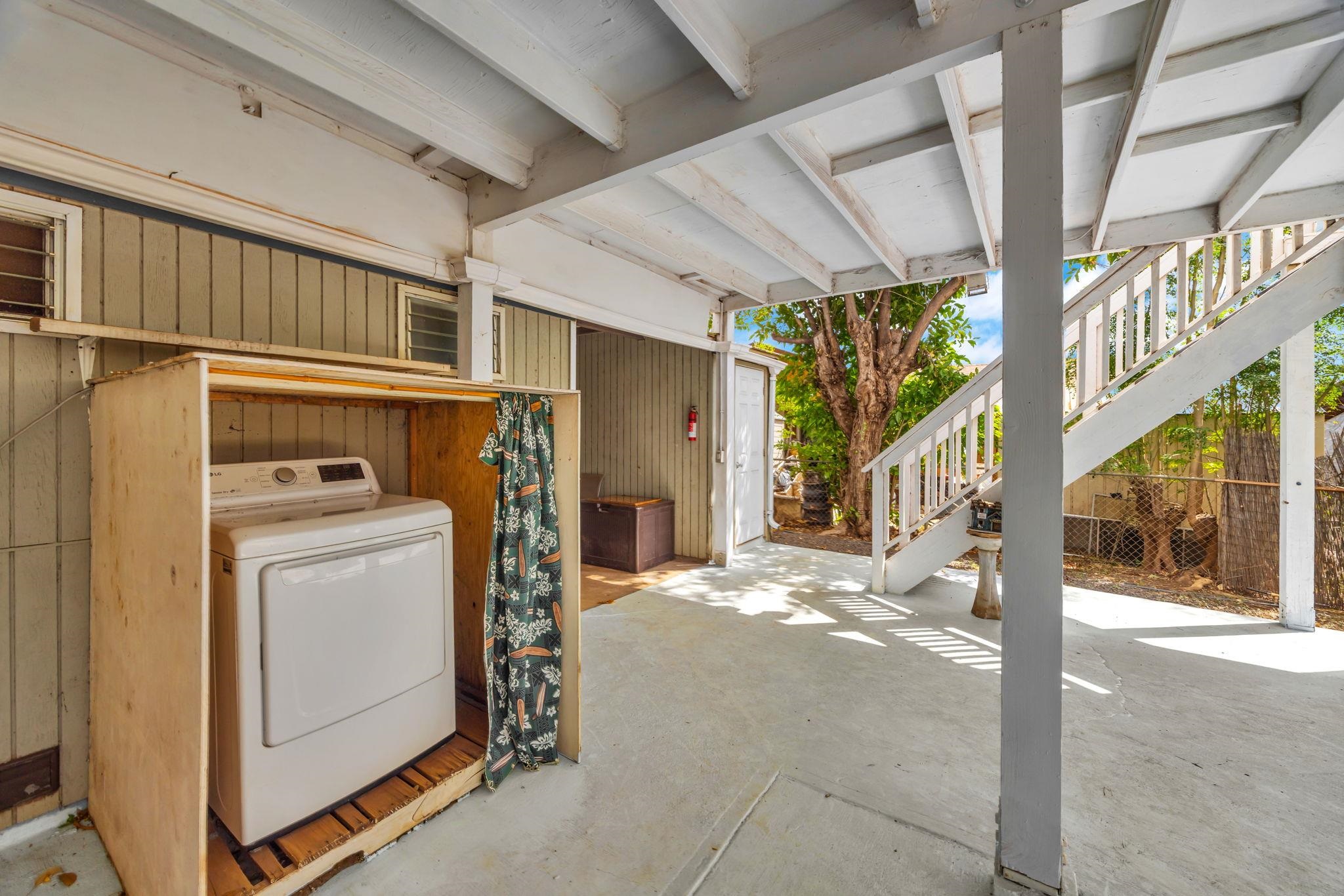 356 Hoalike St Property Photo 32