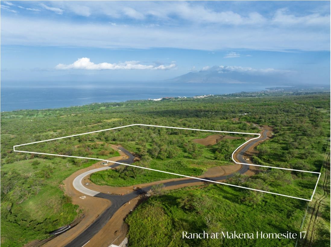 76 Ko Honuaula Pl Property Photo 1
