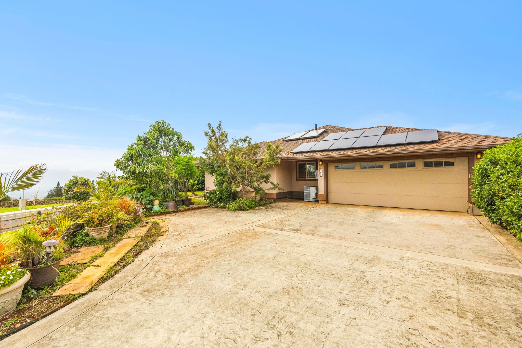 143 Leiohu Cir Property Photo 48
